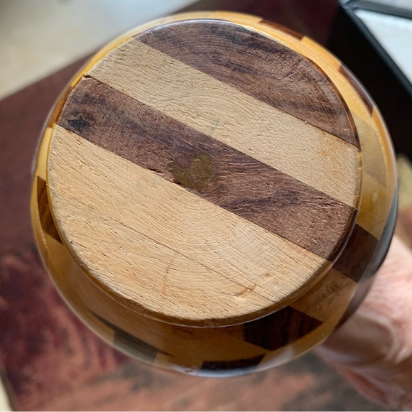 Unbranded. Segmented 6" Wood Vase. New/Unused. Handcrafted. - Picture 5 of 5